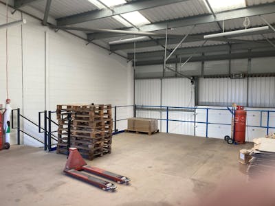 Unit C Howland Industrial Estate, Howland Road, Thame, Industrial / Warehouse To Let - Photo 6