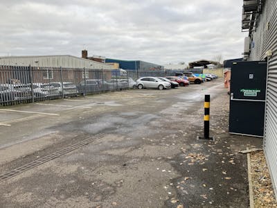 Acrewood Park, Unit 4, St. Albans, Industrial / Retail - Out Of Town To Let - IMG_1275.JPG