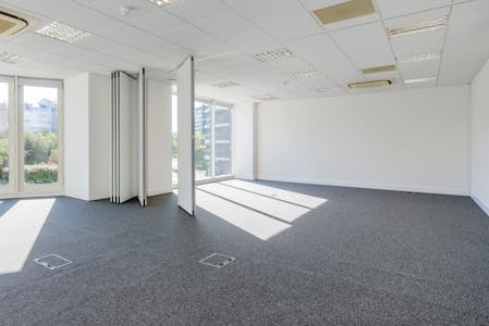 Unit 31b (Block J), Suite 2, London, Office For Sale - 2@2 station ct-0486.jpg