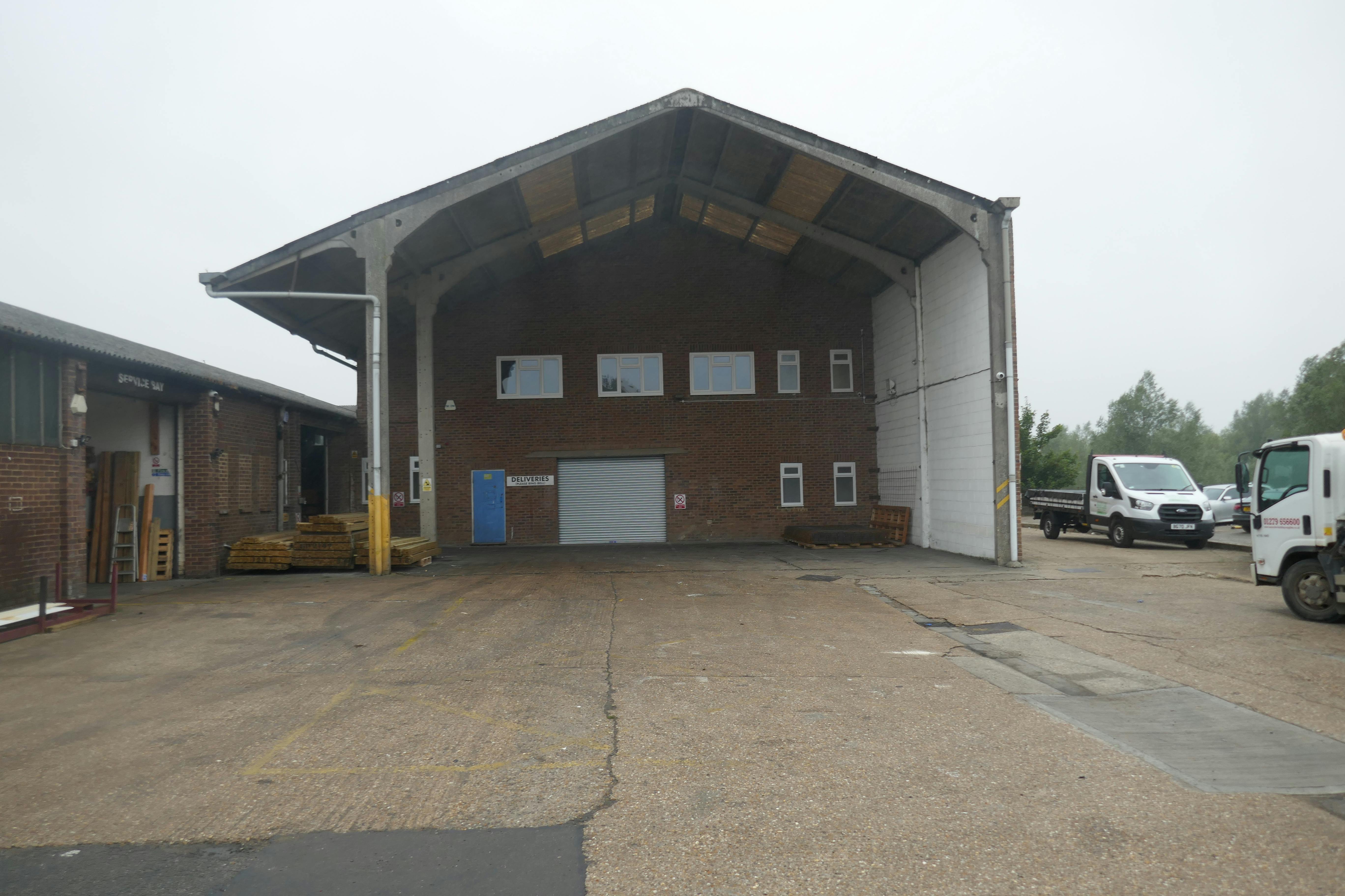 Unit 12 Birchanger, Stansted Road, Bishop's Stortford, Industrial To Let - P1030555.JPG