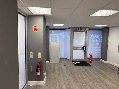 Ground Floor, 6 Church Green West, Redditch, Retail To Let - IMG_1648.JPG