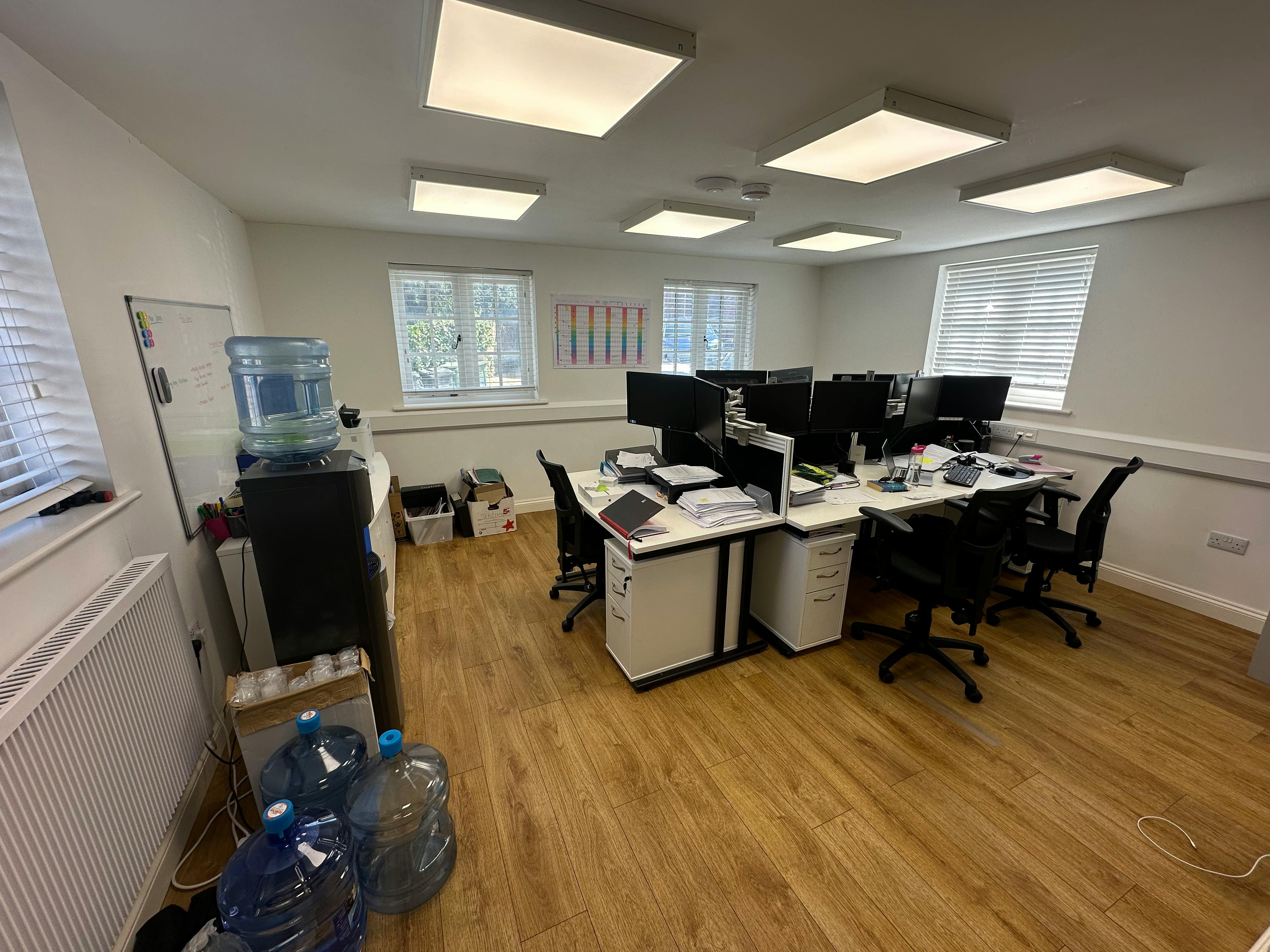 15A Bell Lane, Thame, Office / Other To Let - IMG_5040.jpeg