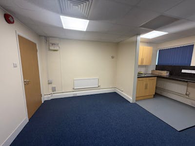 Cottis House, Locks Hill, Rochford, Office To Let - IMG-20250828-WA0017.jpg