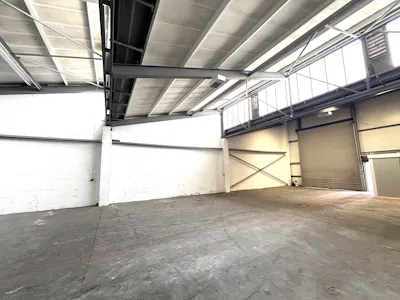 Unit 16B, Springvale Industrial Estate, Cwmbran, Industrial To Let - IMG_0177.jpeg