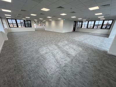 Regent House, Borehamwood, Office To Let / For Sale - 12.jpg