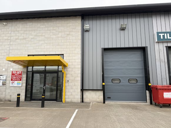 Unit 9,Davies Road Trade Centre, St. Richards Road, Evesham, Industrial / Trade Counter To Let - Image 1