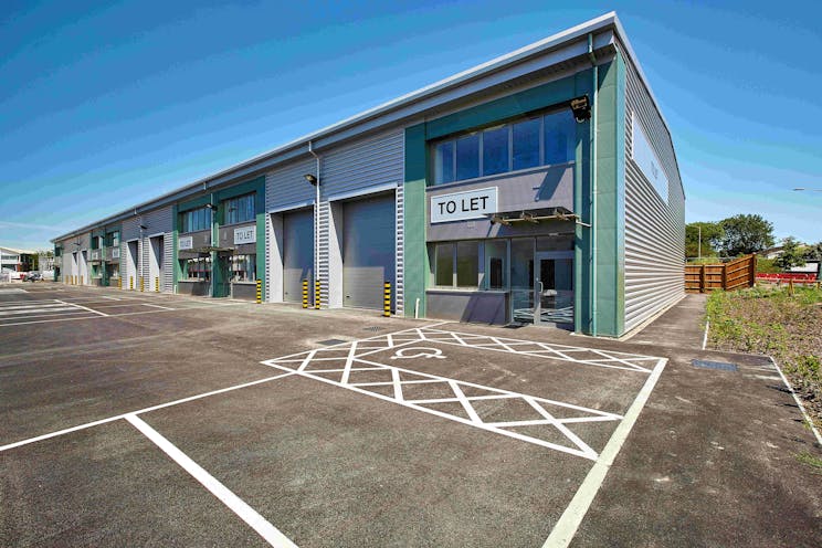 Units 1&2 Trade City Reading, Reading, Industrial / Warehouse To Let - Trade City Reading.jpg