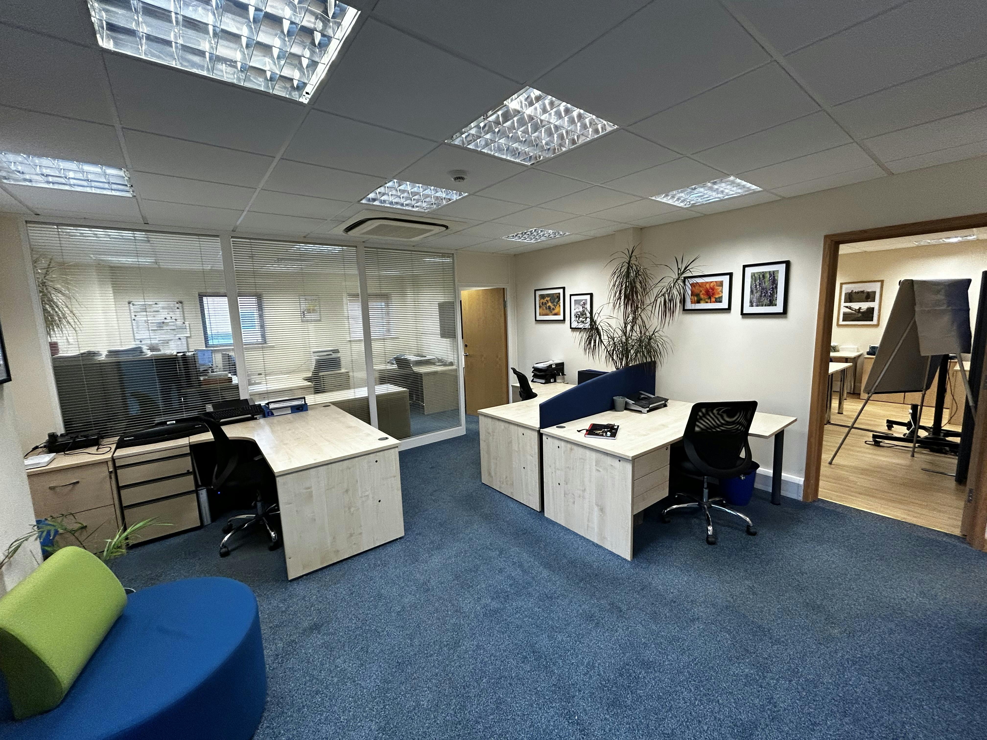 Unit 31 a & 31 b, Shrivenham Hundred Business Park, Watchfield, Offices For Sale - IMG_7564.jpeg