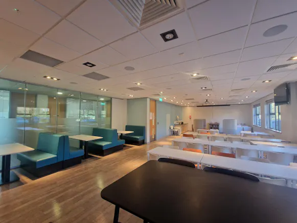 Cromwell Place, Basingstoke, Office To Let - 20260317_143632.jpg