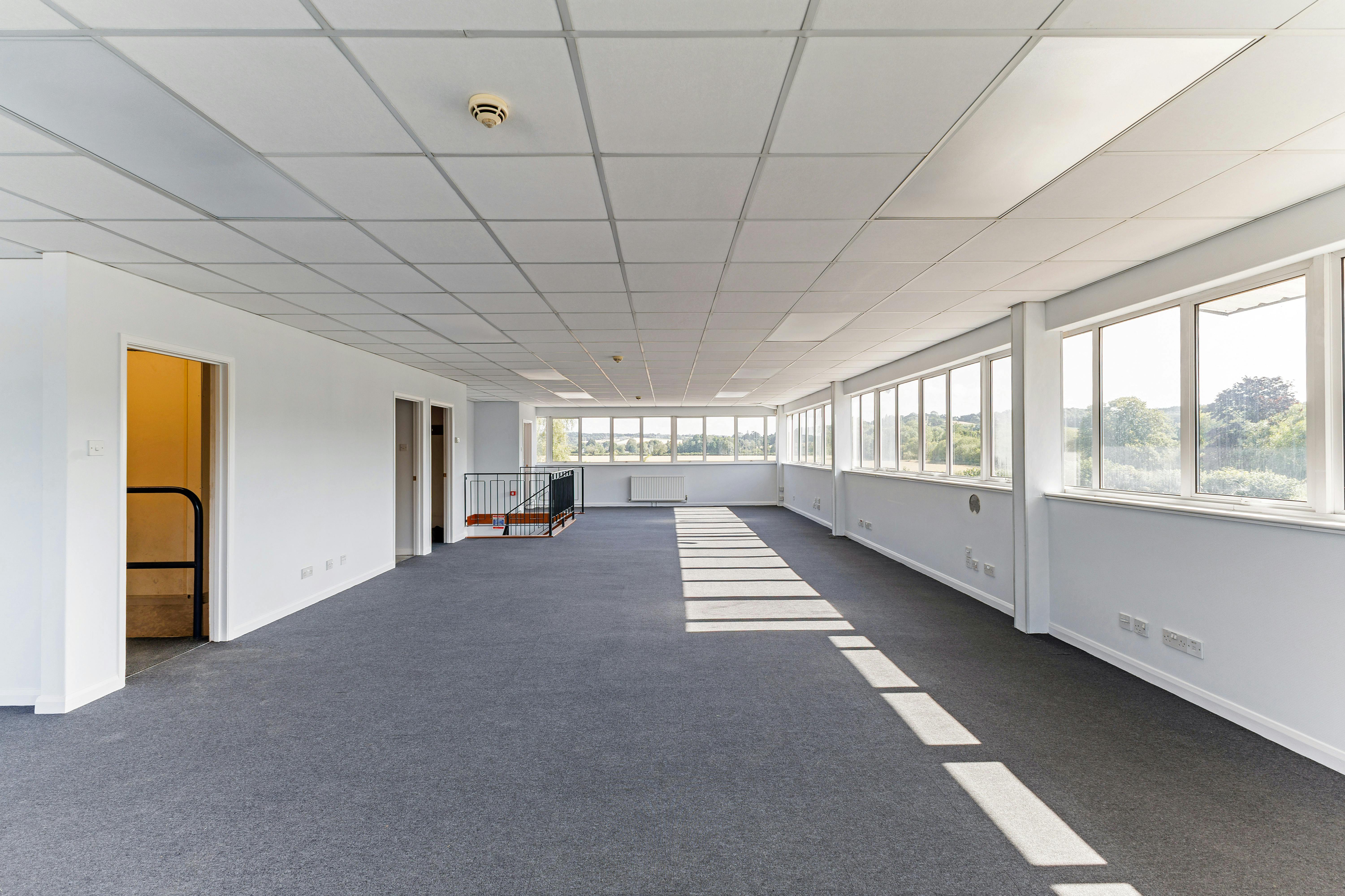 DB Marine Building, Ferry Lane, Cookham on Thames, Offices To Let - 95149_D B Marine Cookham Bridge 21.jpg