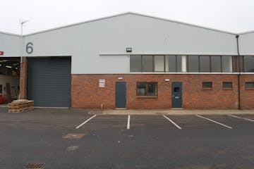 Unit 6 Stadium Trade & Business Park, Reading, Industrial / Warehouse To Let - Stadium Trade and Business Park Unit 6 Exterior.JPG