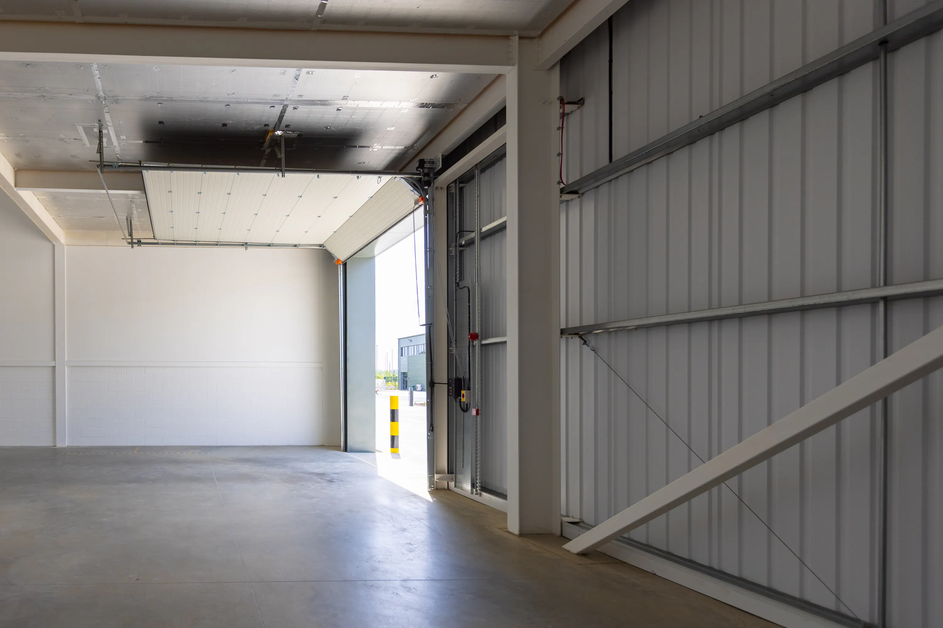 Unit 15 T45, Aire Valley Road, Leeds, West Yorkshire, LS9 0AA