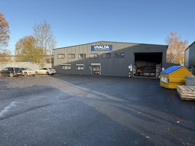 11a Wardley Industrial Estate, Holloway Drive, Manchester, Industrial/Logistics To Let - IMG_0019.JPG