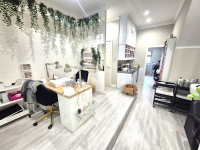 10 Buxton Road, Stockport, Retail To Let - 20251103_100058.jpg