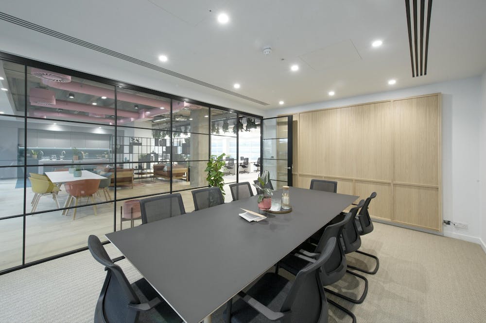 Apex Plaza - image.jpg