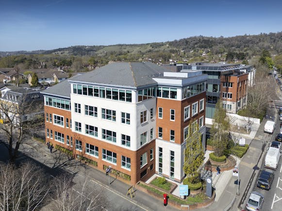 3rd Floor, 45 London Road, Reigate, Offices To Let - 45 London Road Reigate_9.jpg