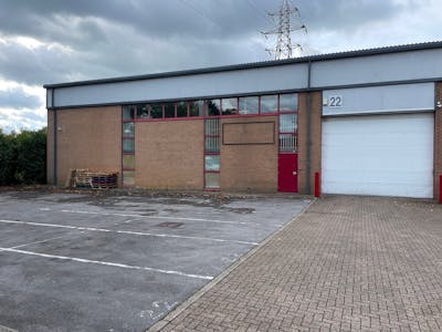 22 The Business Centre, Wokingham, Industrial/Logistics / Industrial / Warehouse To Let - Unit 22 Business Centre  Exterior 1.jpg