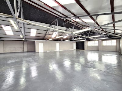 Brighton Road, Stockport, Industrial/Logistics To Let - 20260324_120629.jpg