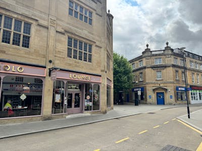 7 High Street, Yeovil, Investment For Sale - 2.jpg