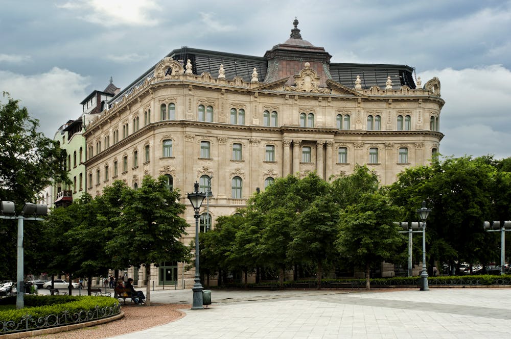Freedom Palace, Szabadság tér 14. - freedom_palace.jpg
