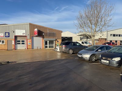 Unit A Bumpers Way, Bumpers Farm Industrial Estate, Chippenham, Industrial / Warehouse To Let - 4.jpg