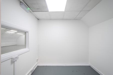 The Arches - 120 Leman Street, London, Industrial To Let - The Arches 120  Low Res 31.jpg