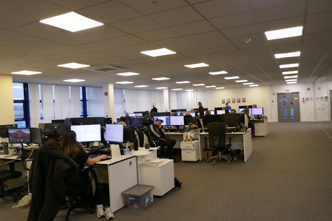 7 Astra Centre, Harlow, Offices To Let / For Sale - P1040488.JPG