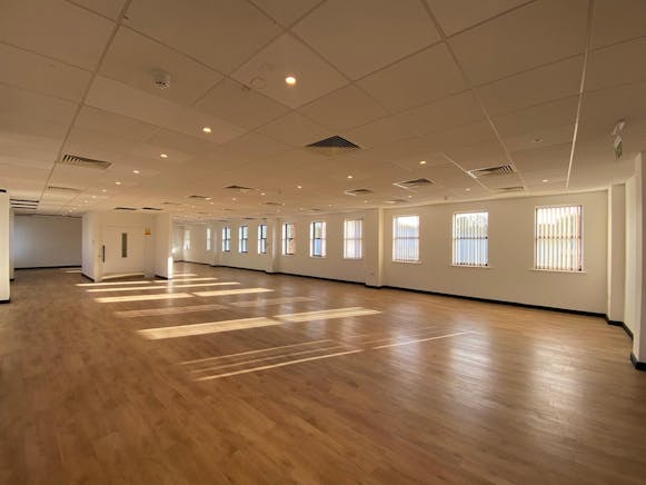 12 Guildford Road Trading Estate, Farnham, Industrial / Warehouse For Sale - fd80e9028a3f42dca2c55fe63f493a69.JPG