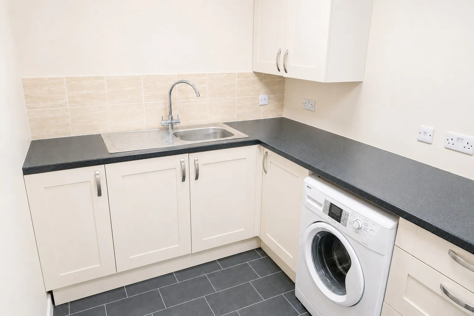 Unit 2, Harlow, Industrial To Let - Jul 24, 2026, 12_58_16 PM.jpg