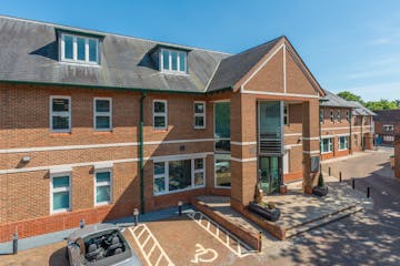 Chertsey Gate East, Chertsey, 43-47 London Street, Chertsey, Offices To Let - Chertsey Gate198.jpg