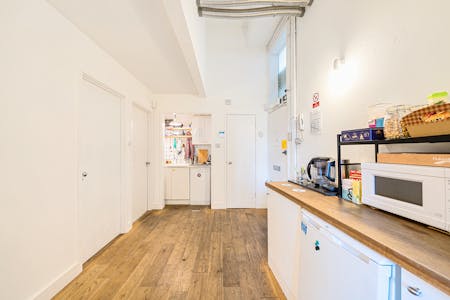Unit 2 10 Boundary Street, London, Office To Let - 13502321968c14994d20ff.jpg