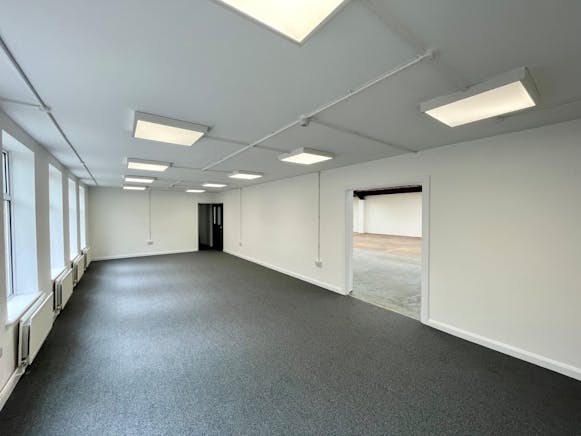 Unit 7, Leighton Buzzard, Industrial To Let - 498DCA77-2A92-4940-9EEF-20E881ECBFE1_1_105_c.jpeg