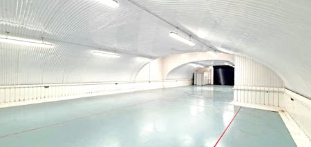 128 Three Colts Lane & 8A Cudworth Street, London, Industrial To Let - 207FE8~1.JPG