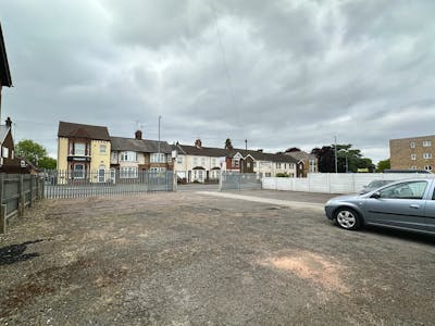 110 Marsh Road, Luton, Automotive / Automotive Roadside (Car Showroom) / Industrial Land / Motortrade / Open Storage / Yard To Let - Image 1