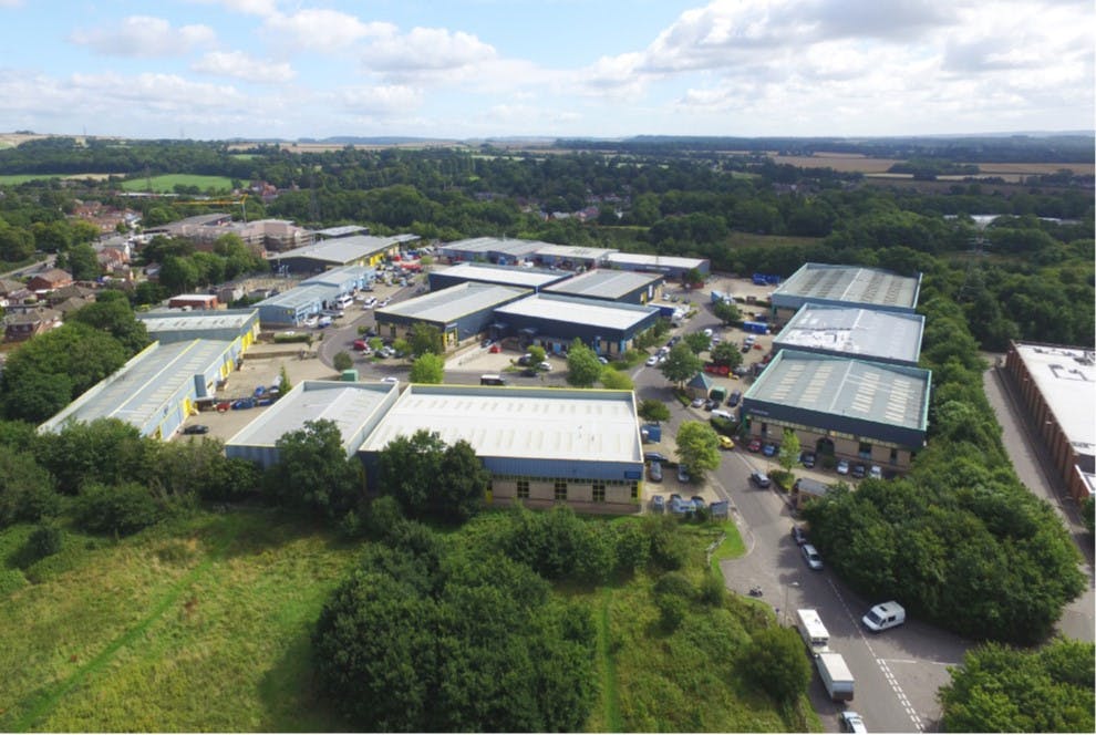 Industrial Unit in Waterlooville - photo 2