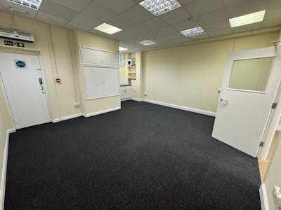 14 The Willows, Wickford, Retail To Let - WhatsApp Image 2024-12-10 at 11.30.01_d68965f8.jpg