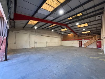 Unit 43, Llantarnam Industrial Park, Cwmbran, Industrial To Let - IMG_8140.jpeg