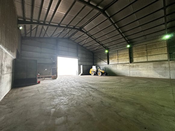 Broadleys Farm, Perth, Industrial To Let - image.png