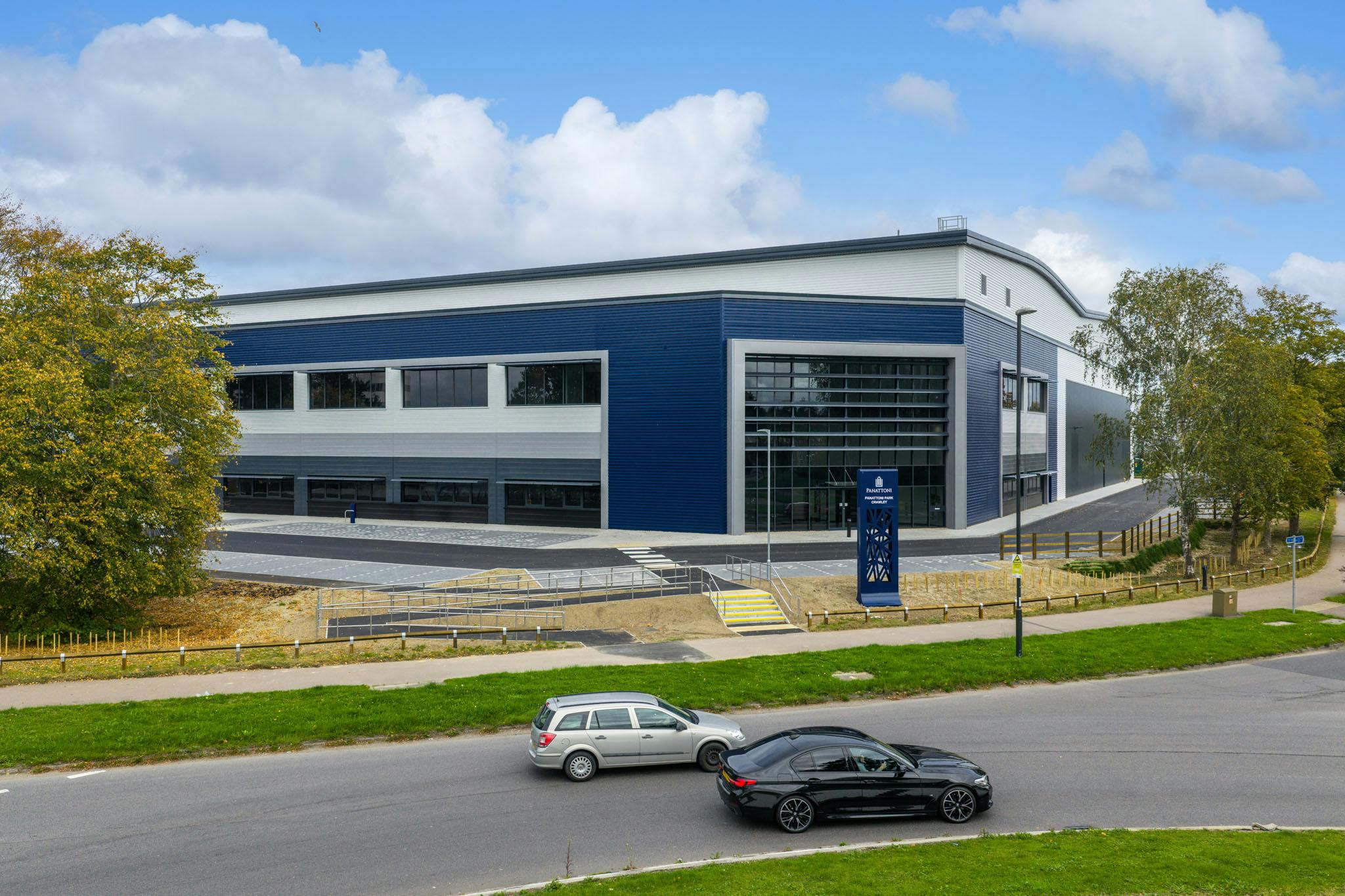 Panattoni Park Crawley, Fleming Way, Crawley, Warehouse & Industrial To Let - Eighty_PanCrawley_20251016_0088.jpg