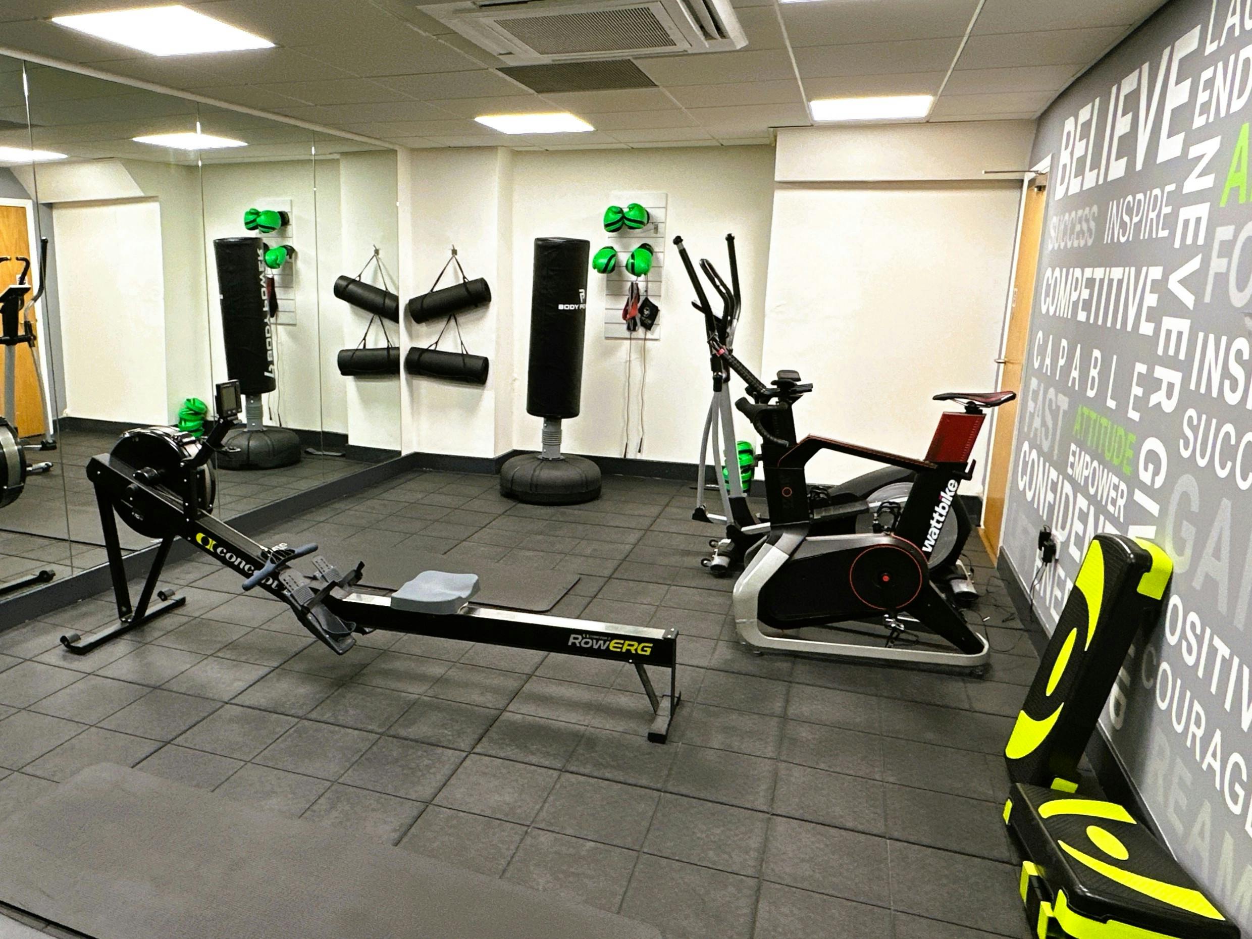 60 Petty France, London, Offices To Let - 60 Petty France, London SW1H 9EU - gym.jpg
