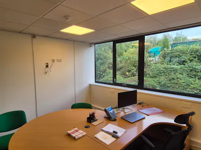 Bredbury Park Way, Stockport, Industrial/Logistics / Office To Let - 20260908_142152.jpg
