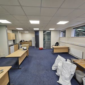 Suite 2, 1-3 Warren Court, Crowborough, Office To Let - 20251215_094059_resized.jpg