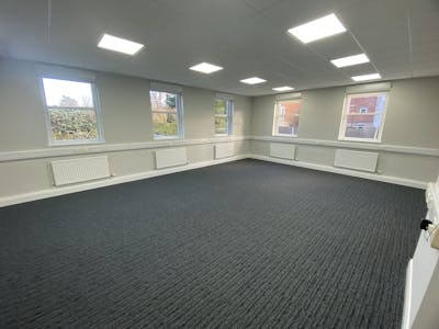 Margaret House, Leeds, Office To Let - IMG_2289.jpg