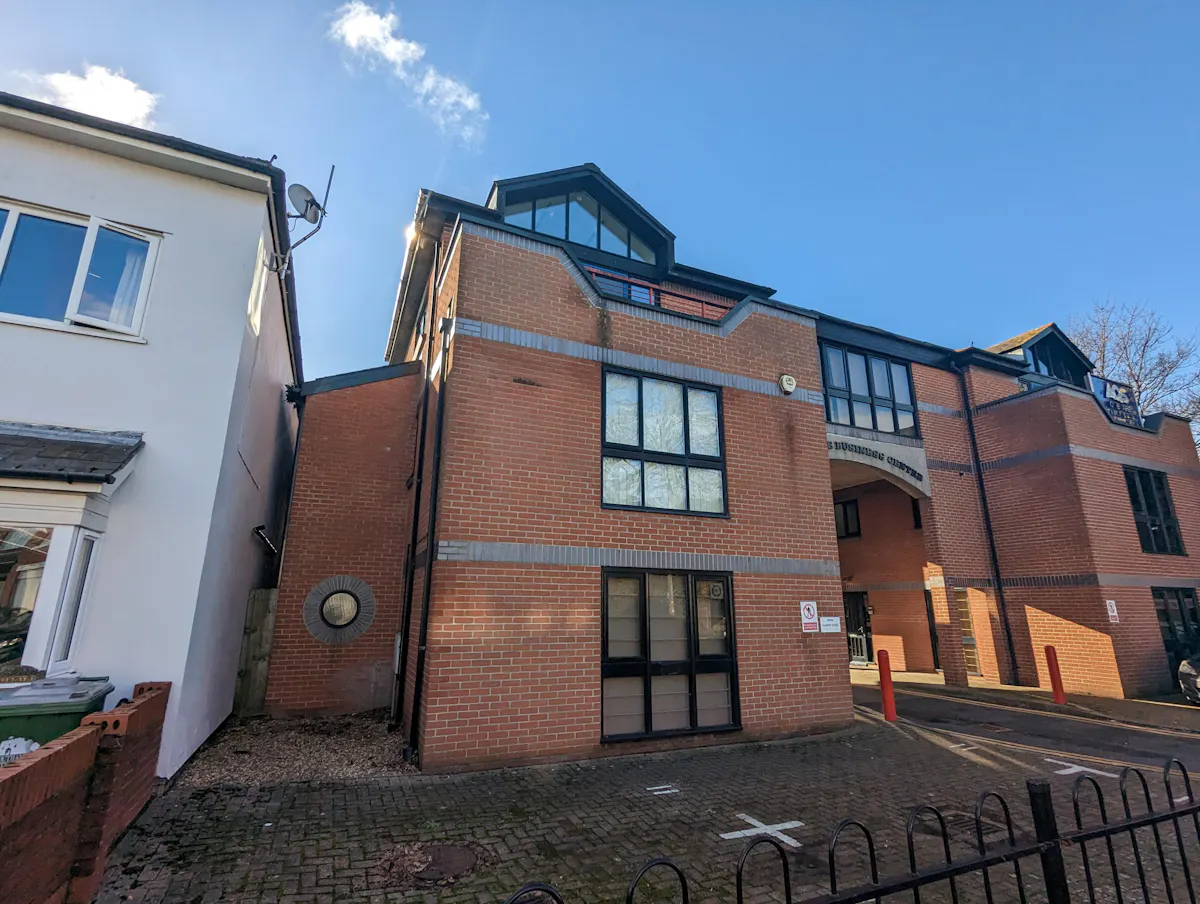 150 Millbrook Road East, Southampton