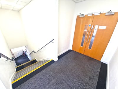 Marple House, Stockport, Office To Let - 20240429_134311.jpg