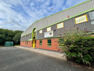 Unit 4, London Road Industrial Estate, Pembroke Dock, Industrial To Let - 4 LR Pembroke 05.jpg