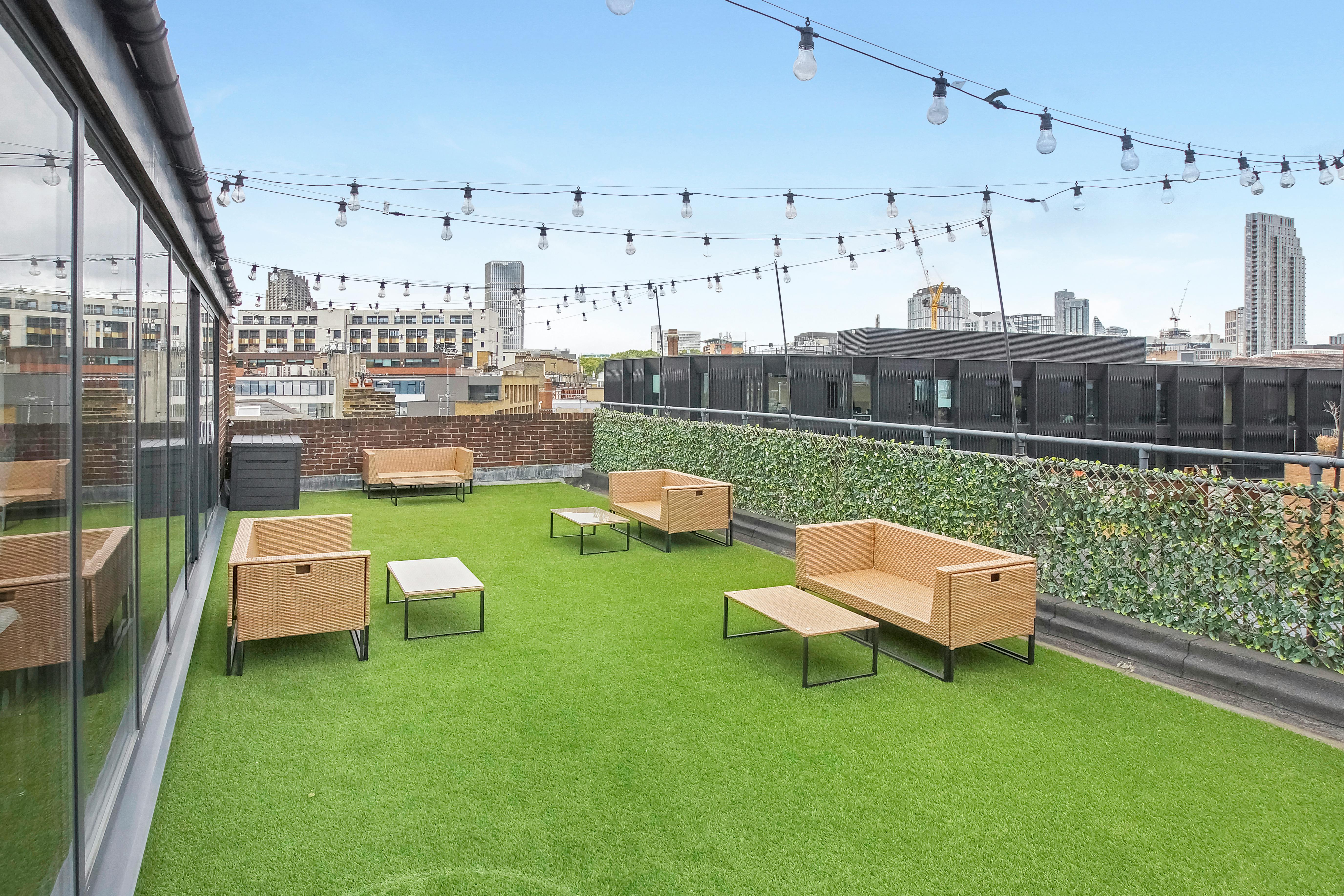 Office in London - photo 3