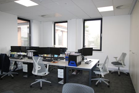Unit 7 & 8 New Fields Business Park, Poole, Office To Let - IMG_3015.JPG