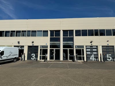 3 Millfield, Woodshots Meadow, Watford, Industrial / Light Industrial / Warehouse / Office To Let - Frontage