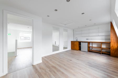 28 Hanbury Street, London, Office To Let - Hanbury St 28 - Low Res 22.jpg